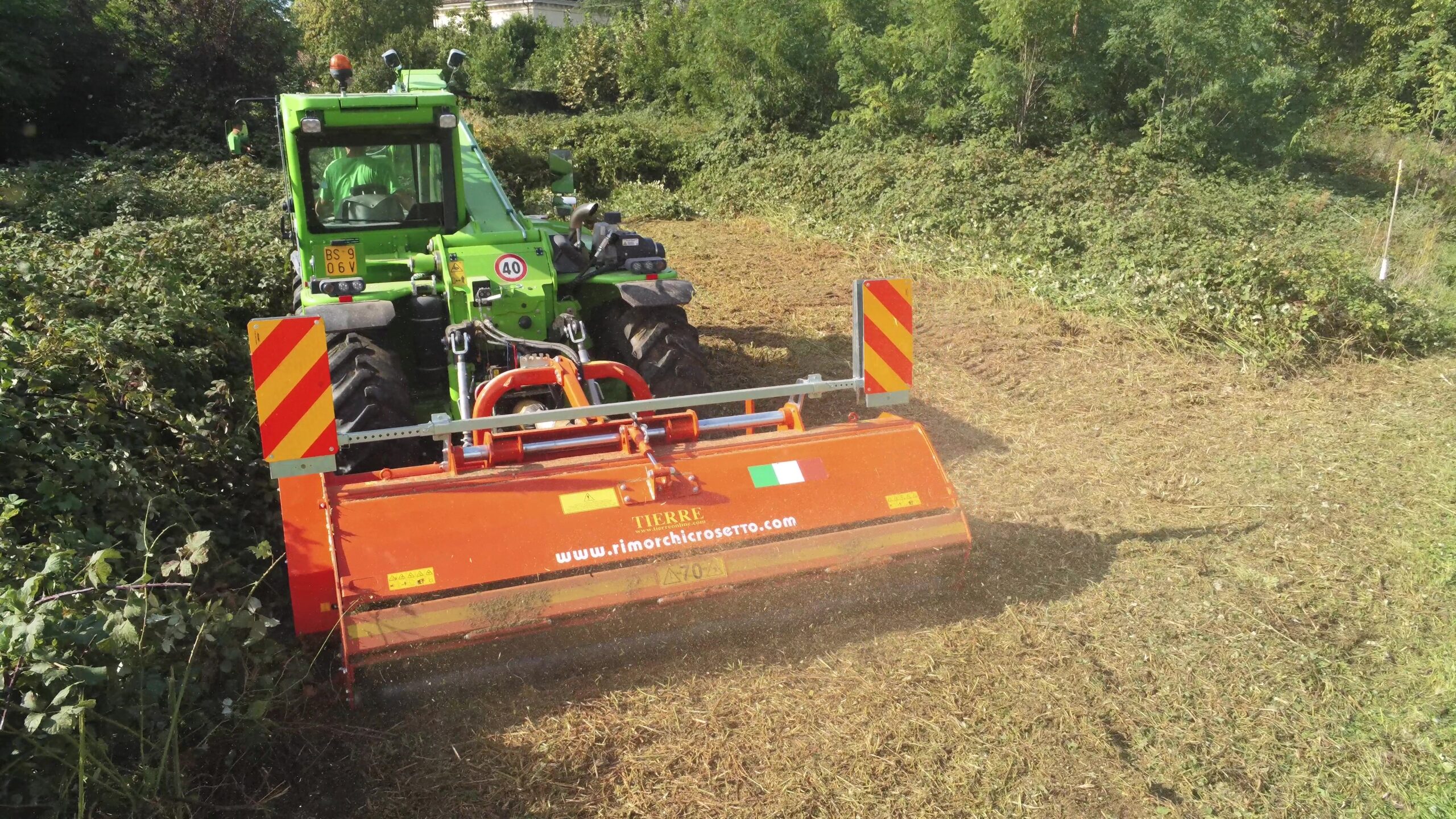 leona-agricultural heavy machinery